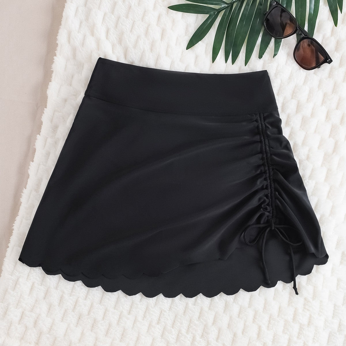 Damen Bade-Rock mit Raffungsdetails und eleganter Wellenkante R&B