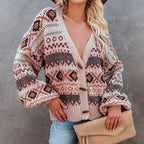 Damen Strickjacke mit folkloristischem Muster und lässigem Schnitt R&B