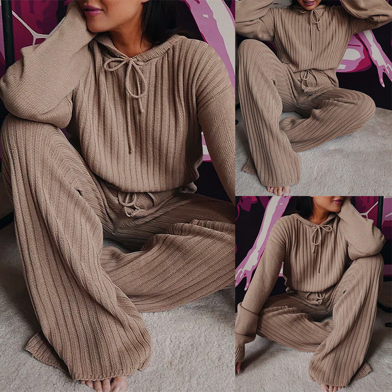Damen Loungewear-Set mit tiefem V-Ausschnitt und breiten Hosenbeinen R&B