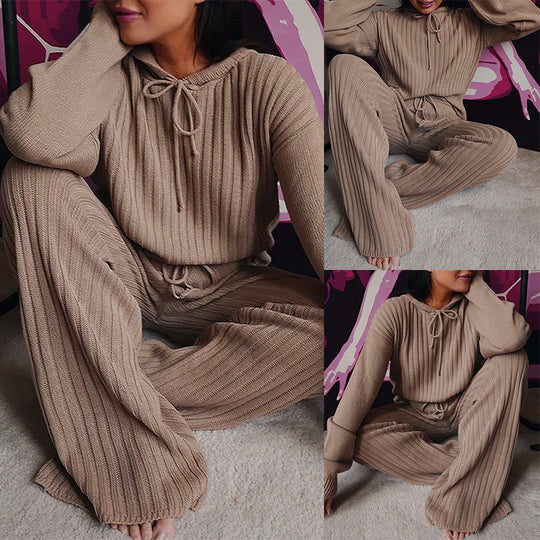 Damen Loungewear-Set mit tiefem V-Ausschnitt und breiten Hosenbeinen R&B