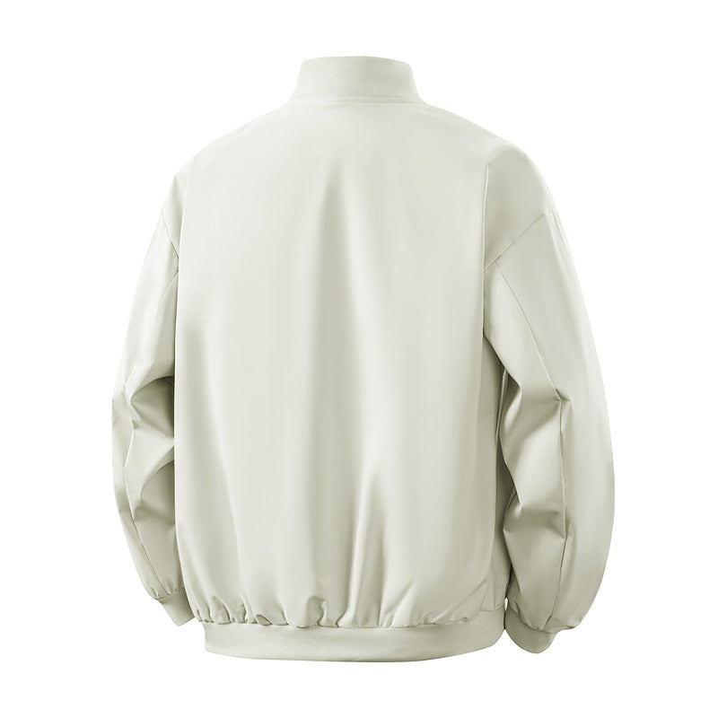 Damen lässige Freizeitschnittjacke mit seitlichen Reißverschlusstaschen und steigendem Kragen