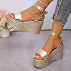 Damen Hochhackige Plateau-Sandalen mit verstellbarem Riemen und glanzvollem Finish R&B