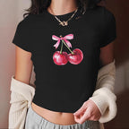 Damen Crop-T-Shirt mit fröhlichem Kirschmotiv R&B