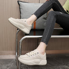 Damen Sneakers mit strukturiertem Obermaterial und rutschfester Sohle R&B