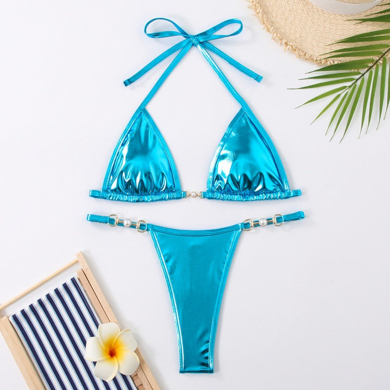 Damen Triangel-Bikini mit schimmerndem Obermaterial und eleganten Schmuckdetails R&B