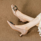 Damen Hochfront-Pumps mit blockiertem Absatz und stilvollem Schmuckelement