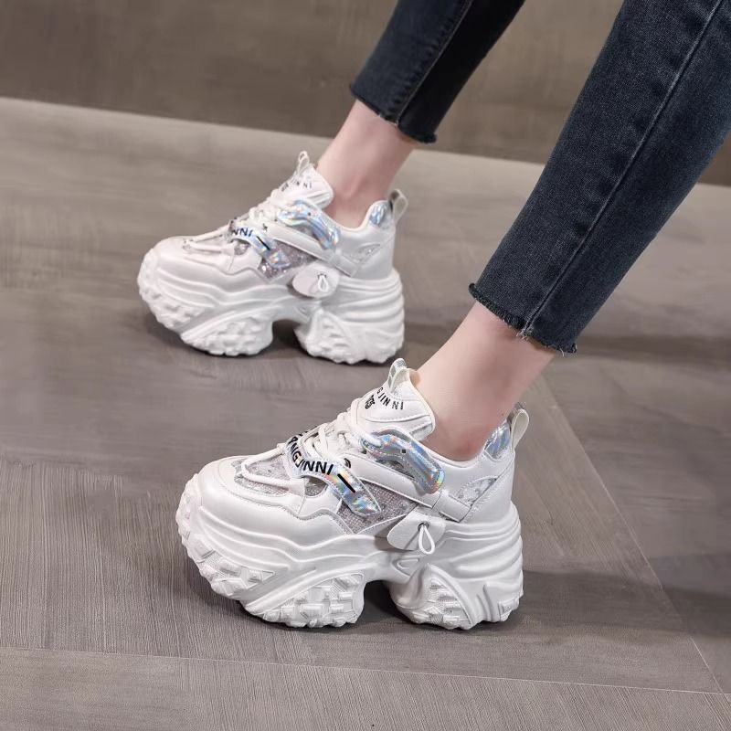 Damen Sportliche Chunky Sneakers mit innovativem Sohlenprofil