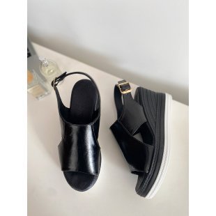 Damen Wedge-Pantoletten mit geschlossenen Fersen und modischen Cut-Outs R&B