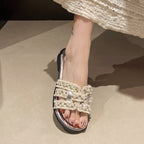 Damen Glamouröse Sandalen mit luxuriösen Perlenapplikationen EB