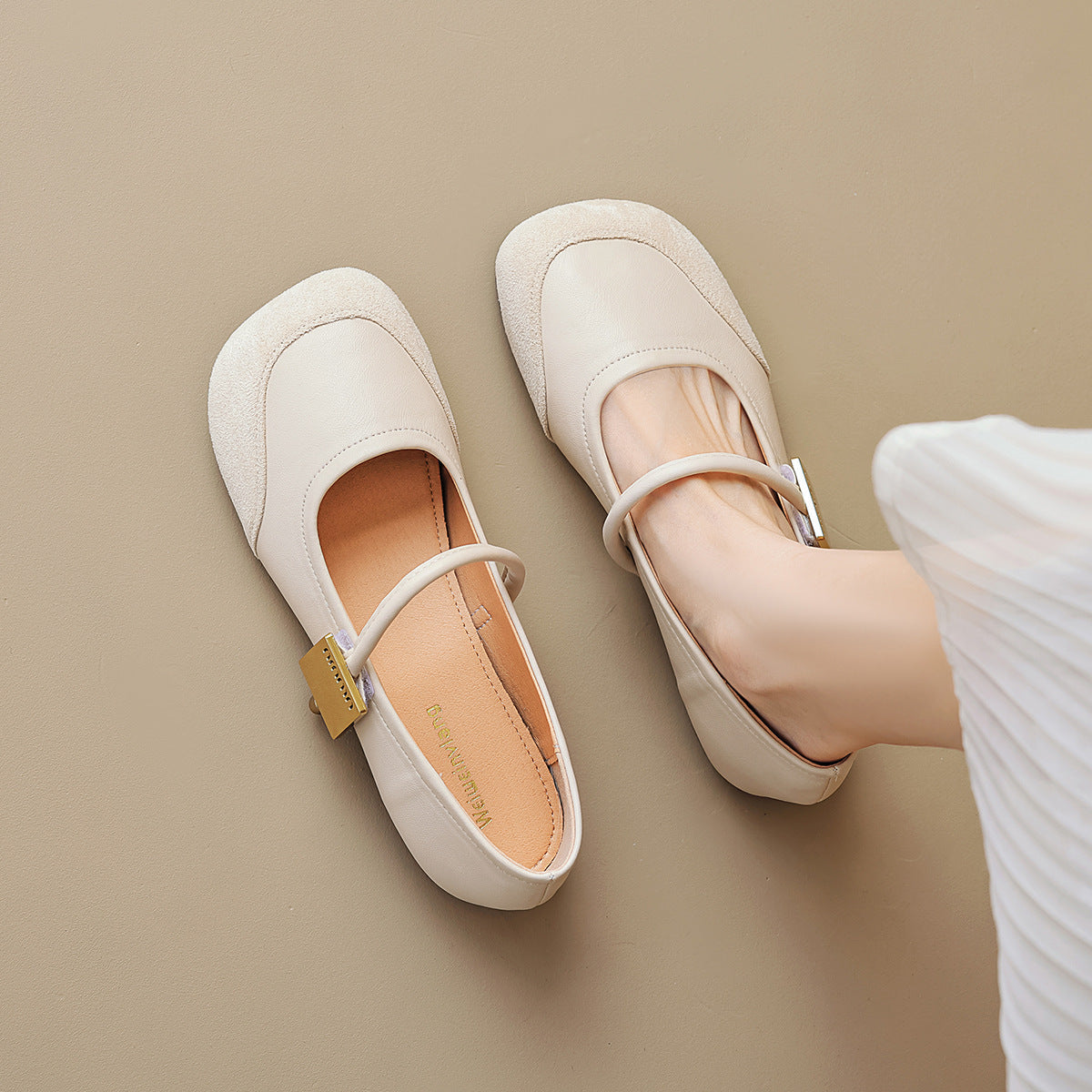 Damen Ballerinas mit verstellbarem Riemchen und modischem Akzent