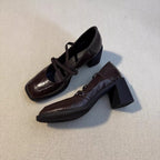 Damen Elegante Mules mit modischem Schnürdesign und komfortablem Blockabsatz R&B