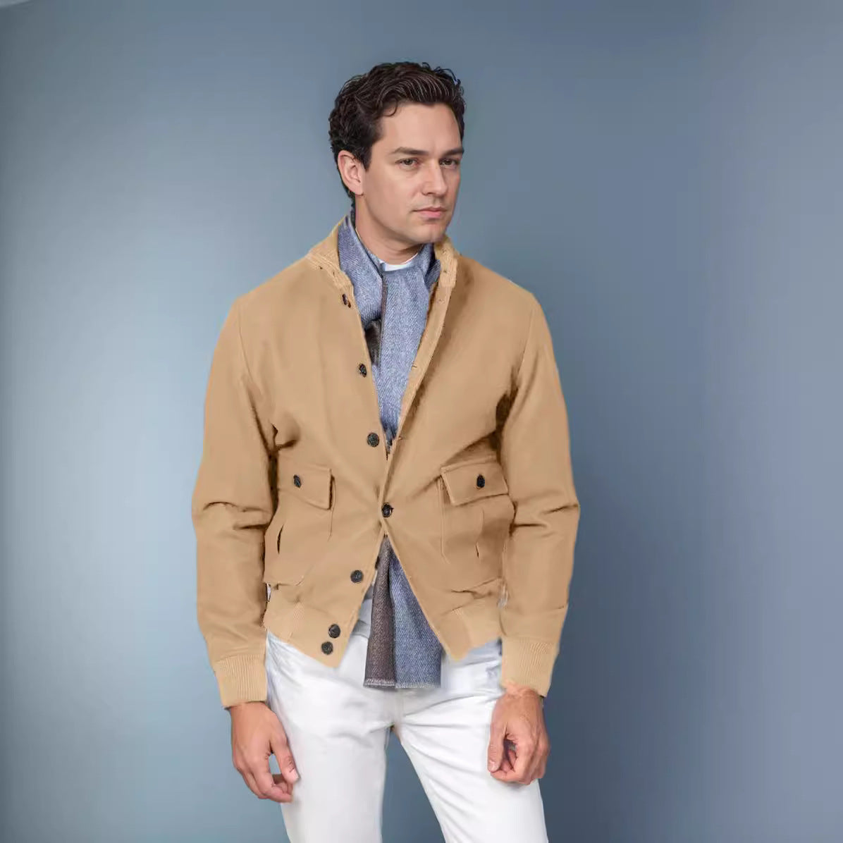 Herren modische Übergangsjacke mit praktischem Stehkragen und funktionalen Reißverschlusstaschen R&B