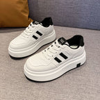Damen Plattform Sneakers mit verstärkter Dämpfung und sportlichem Design