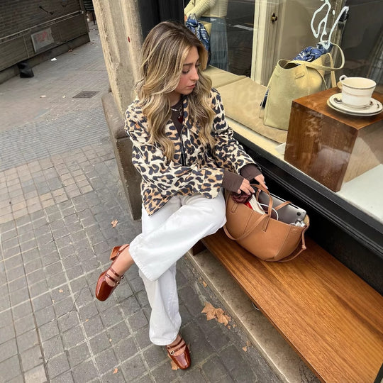 Damen Cropped Jacke im Leopardenmuster mit Druckknöpfen R&B