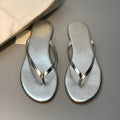 Damen stilvolle Flip-Flops mit glänzendem Riemendesign EB