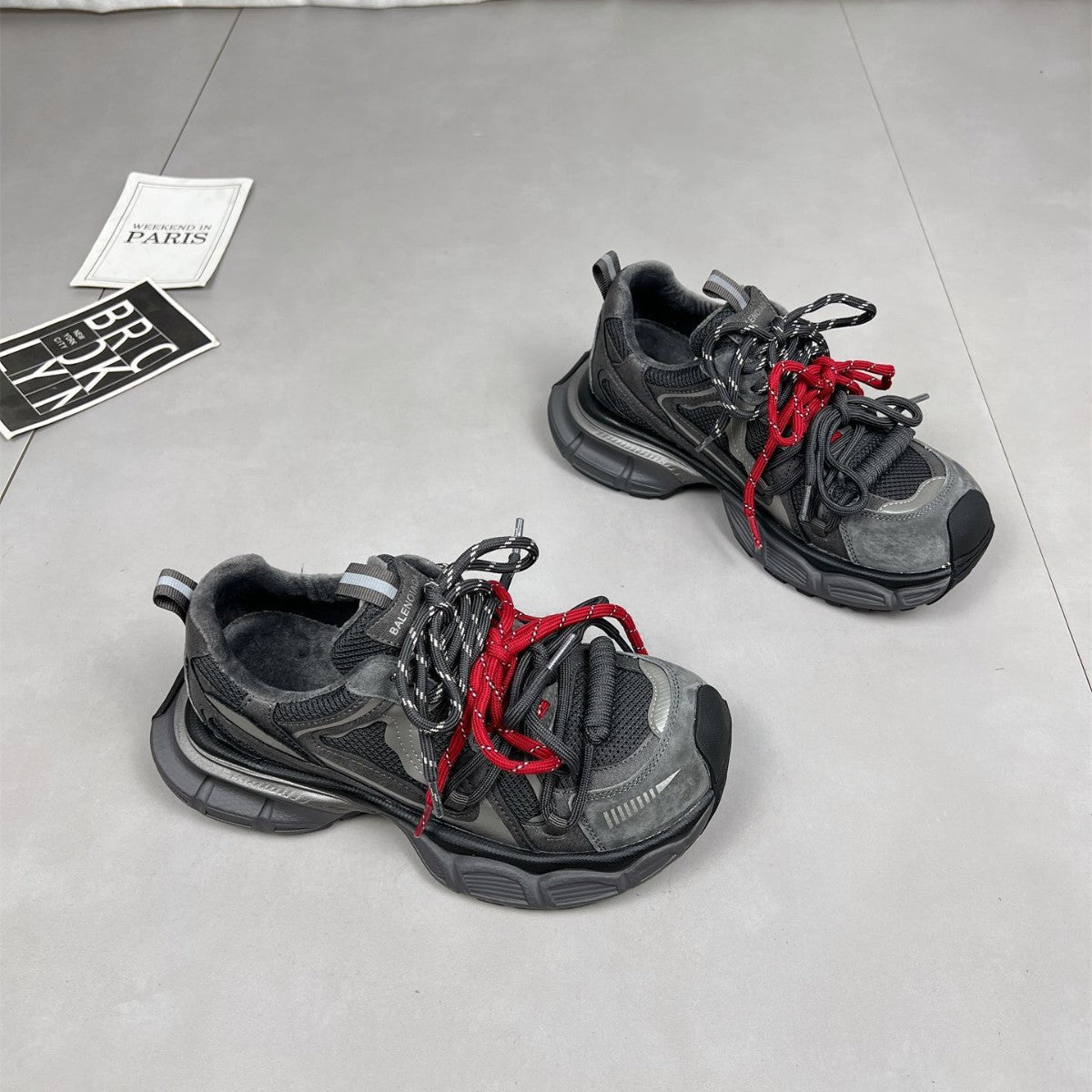 Damen Sportliche Freizeitsneaker mit stabiler Dämpfungstechnologie R&B