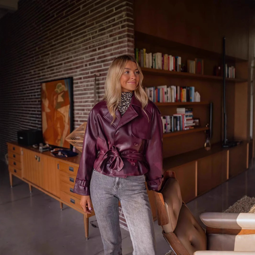 DamenModerne Jacke aus Kunstleder mit Taillengürtel und doppelt gestepptem Design R&B