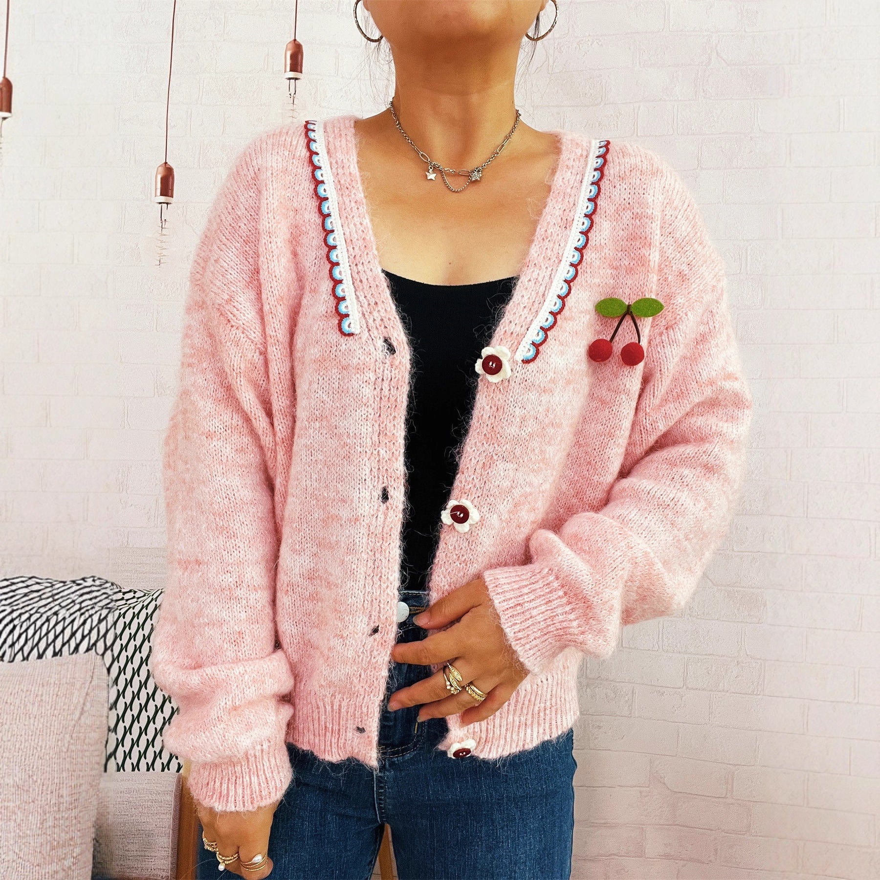 Damen verspielte Strickjacke mit buntem Knopfdesign und hohem Komfort R&B