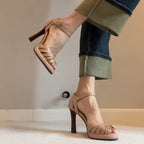 Damen Elegante Sandalen mit modischem Riemendesign und hohem Absatz R&B