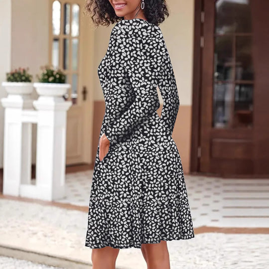 Damen Kleid mit floralem Muster und praktischen Taschen R&B