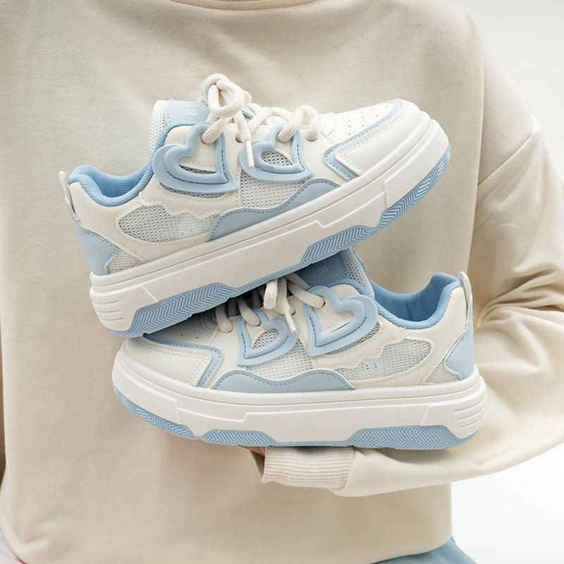 Damen Sportliche Sneakers mit Herz-Design und atmungsaktiver Mesh-Oberfläche R&B