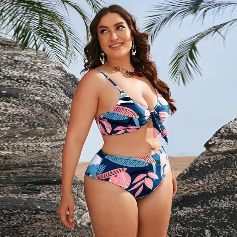 Damen Bikini-Set mit floralem Wickeloberteil und eleganter Strandjacke R&B