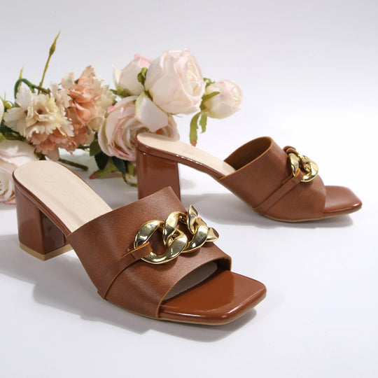 Damen offene Mules mit goldener Kettenapplikation und elegantem Blockabsatz R&B