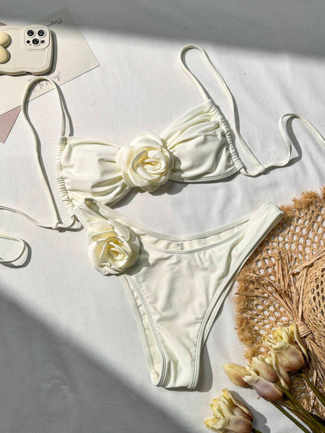 Damen Hochgeschlossener Bikini mit raffinierten Blumenapplikationen R&B
