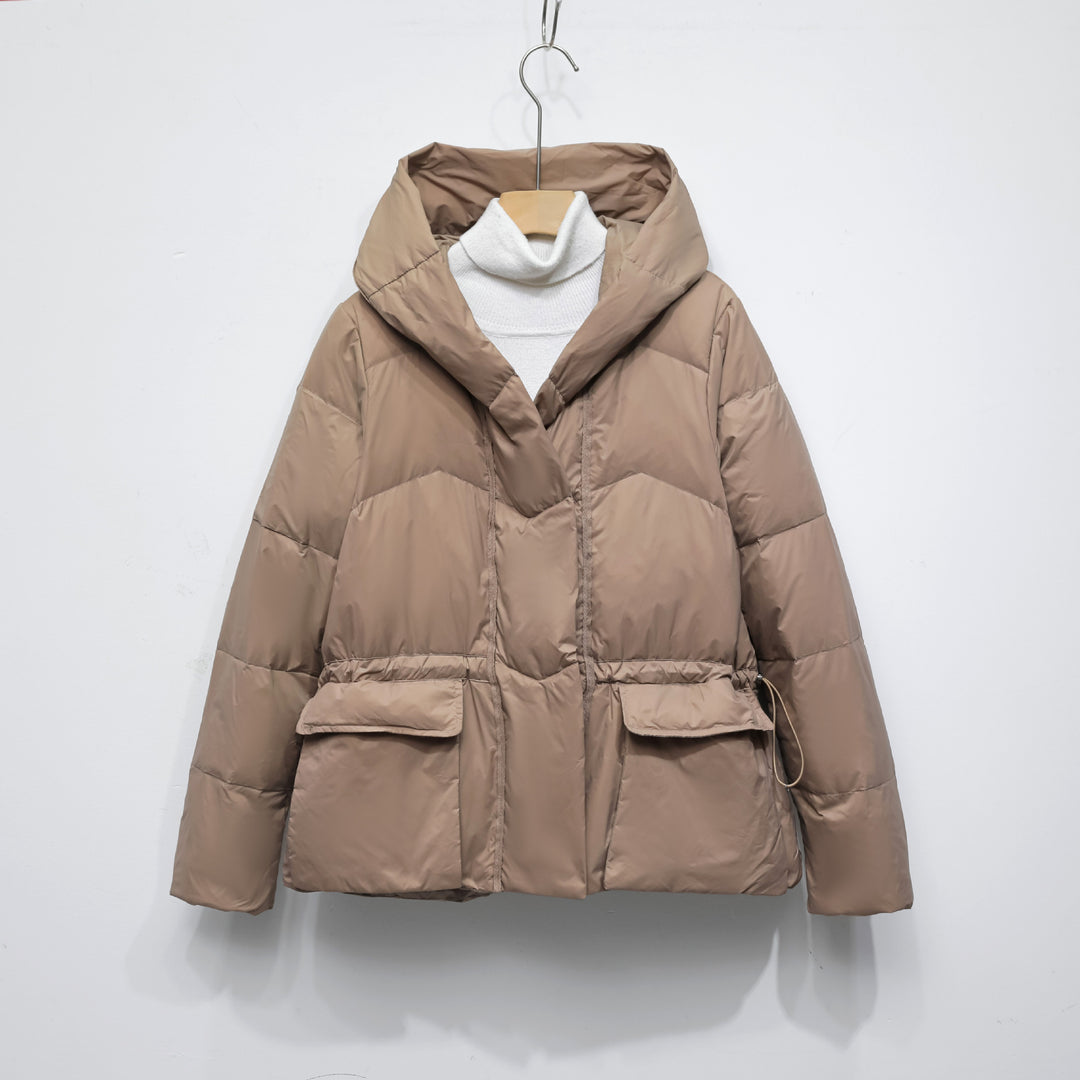 Damen Wintersteppjacke mit stylishen Taschen und Kapuze R&B