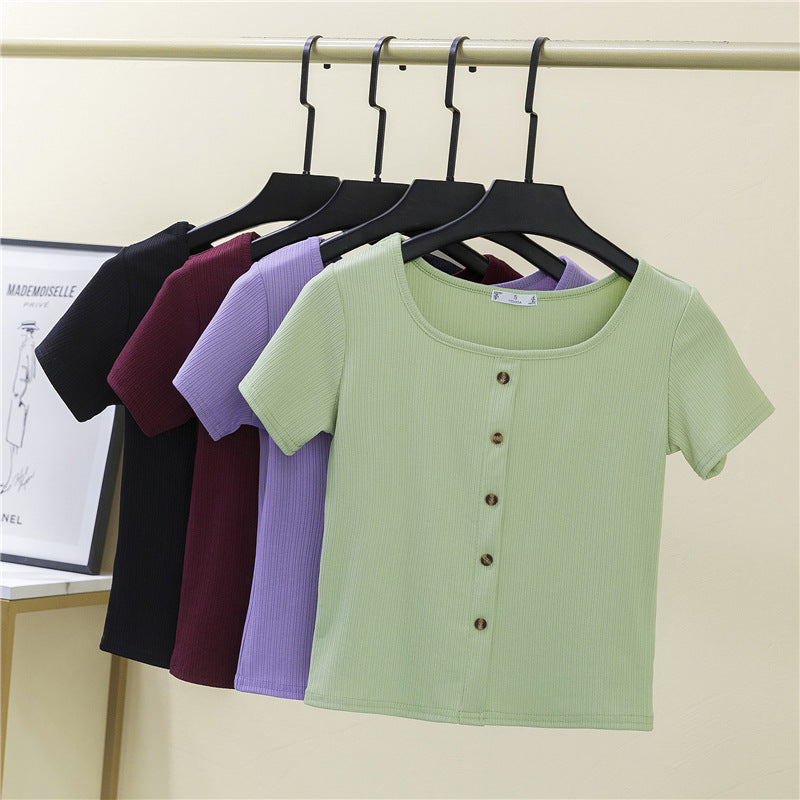 Damen Kurzarmshirt mit dekorativer Knopfleiste und modernem Rippenstrick