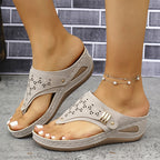 Damen Offene Komfort-Pantoletten mit modischem Cut-Out-Design R&B