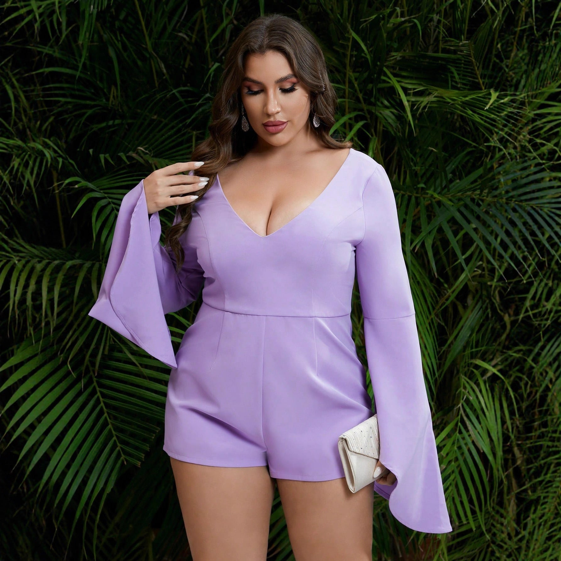 Damen Eleganter Playsuit mit weitem Arm und tiefem V-Ausschnitt R&B