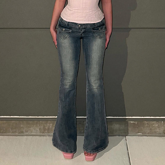 Damen Flared Jeans im klassischen Schnitt mit dekorativen Taschen R&B