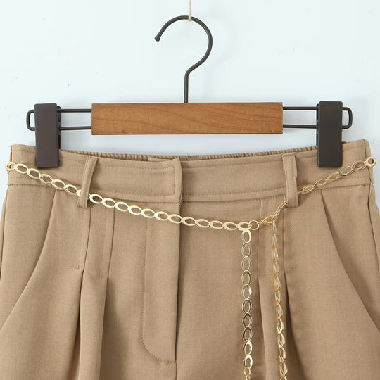 Damen Chice Shorts mit eleganter Kette und hochgeschnittenem Bund R&B