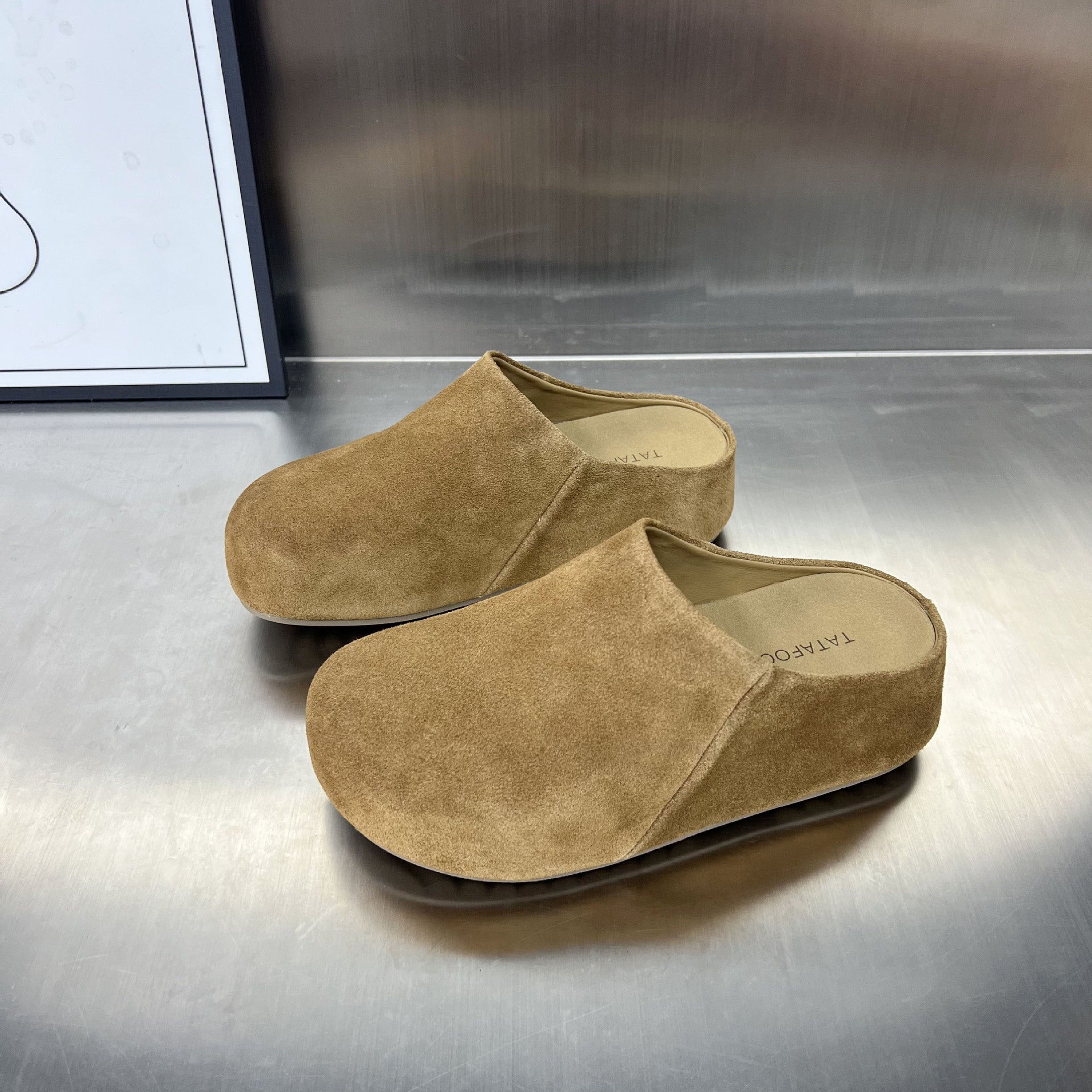 Damen Komfortable Wildleder-Clogs mit anatomischem Fußbett und rutschfester Sohle R&B