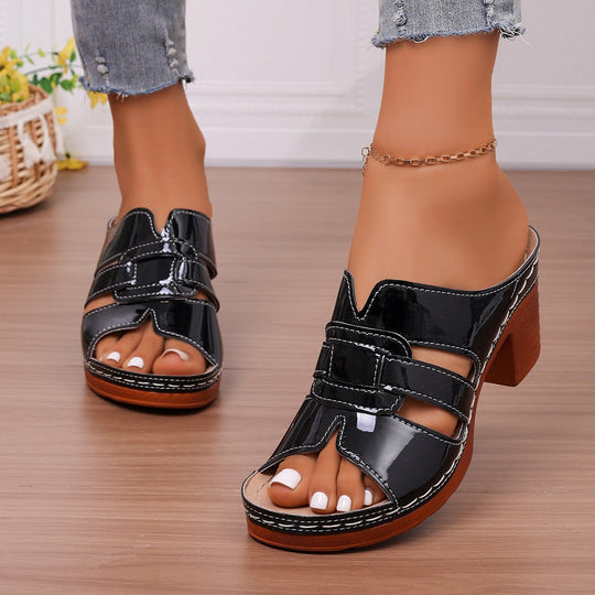 Damen Komfortable und elegante Plattform-Pantoletten mit Dekorativem Riemen R&B