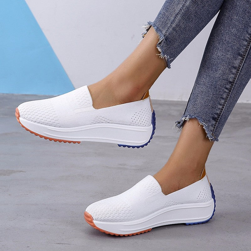 Damen Sportliche Slip-On Sneakers mit atmungsaktiver Netzstruktur R&B