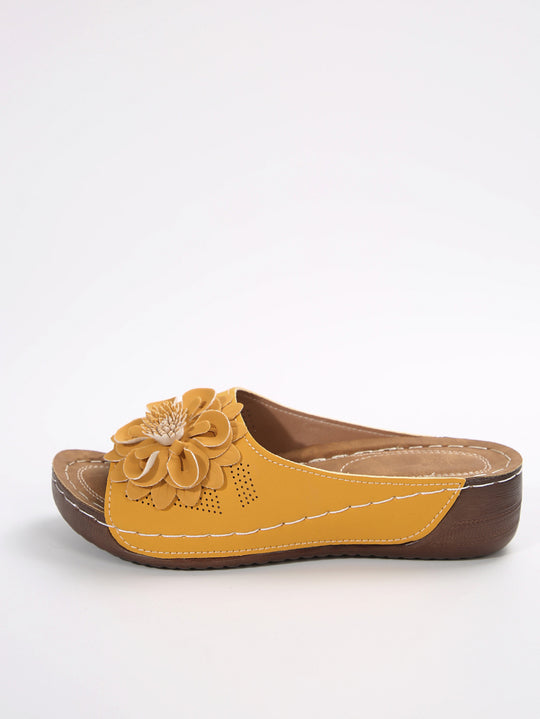 Damen Plateausandalen mit elegantem Blumenakzent und bequemer Fußbettung R&B