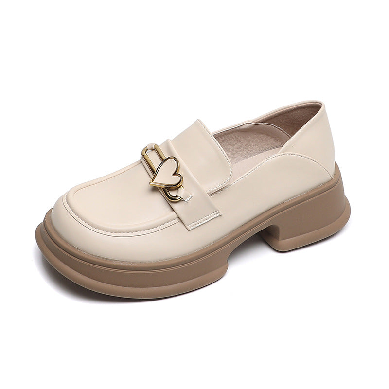 Damen Mokassin-Schuhe mit trendigem Herz-Akzent und massiver Sohle