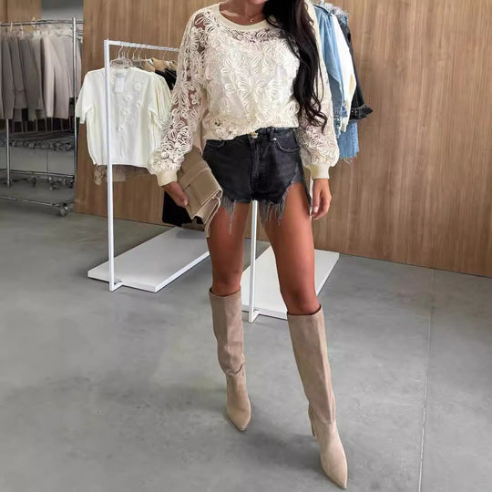 Damen romantisches Strickoberteil mit floralen Akzenten und langen Ärmeln R&B