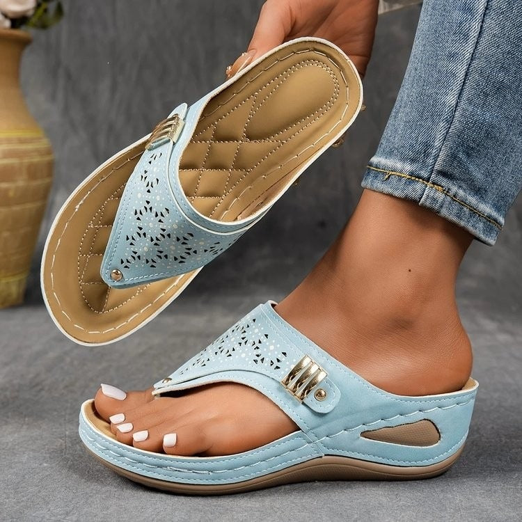 Damen Zehentrenner-Sandalen mit eleganter Perforation R&B