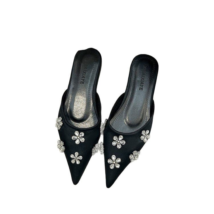 Damen elegante Mules mit funkelndem Blütenakzent R&B