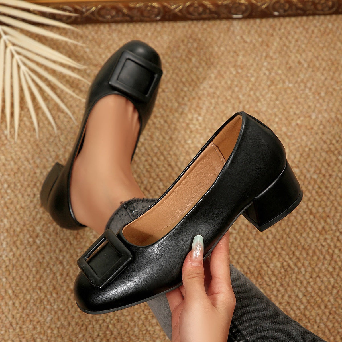 Damen elegante Ballerinas mit modischem Schnallen-Detail R&B