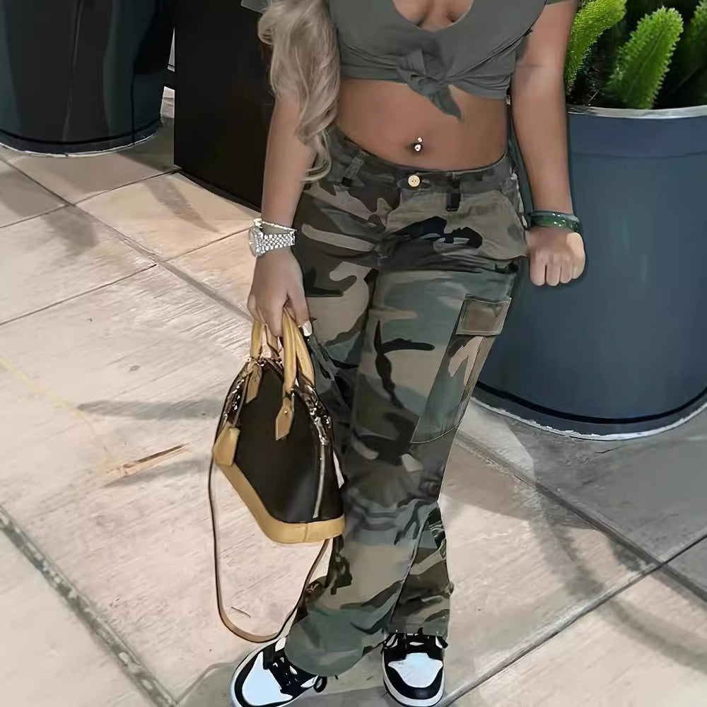Damen Cargohose mit Camouflage-Muster und praktischen Taschen R&B