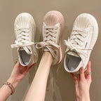 Damen modische Sneakers mit komfortablem Sohlenrand und stylischen Details R&B