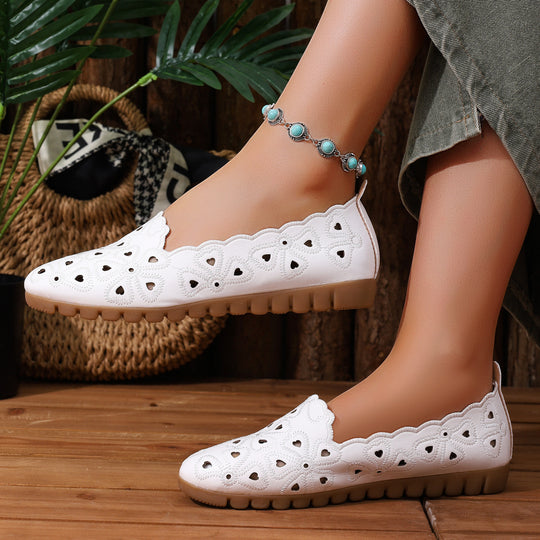Damen Bequeme Slip-On Ballerinas mit floralem Cut-Out-Design R&B