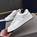 Damen Sneakers mit strukturiertem Obermaterial und rutschfester Laufsohle R&B