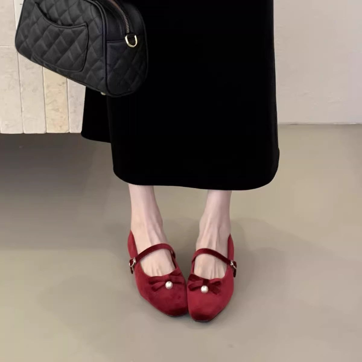 Damen bequeme Ballerinas mit dekorativem Riemen und Perlendetail R&B