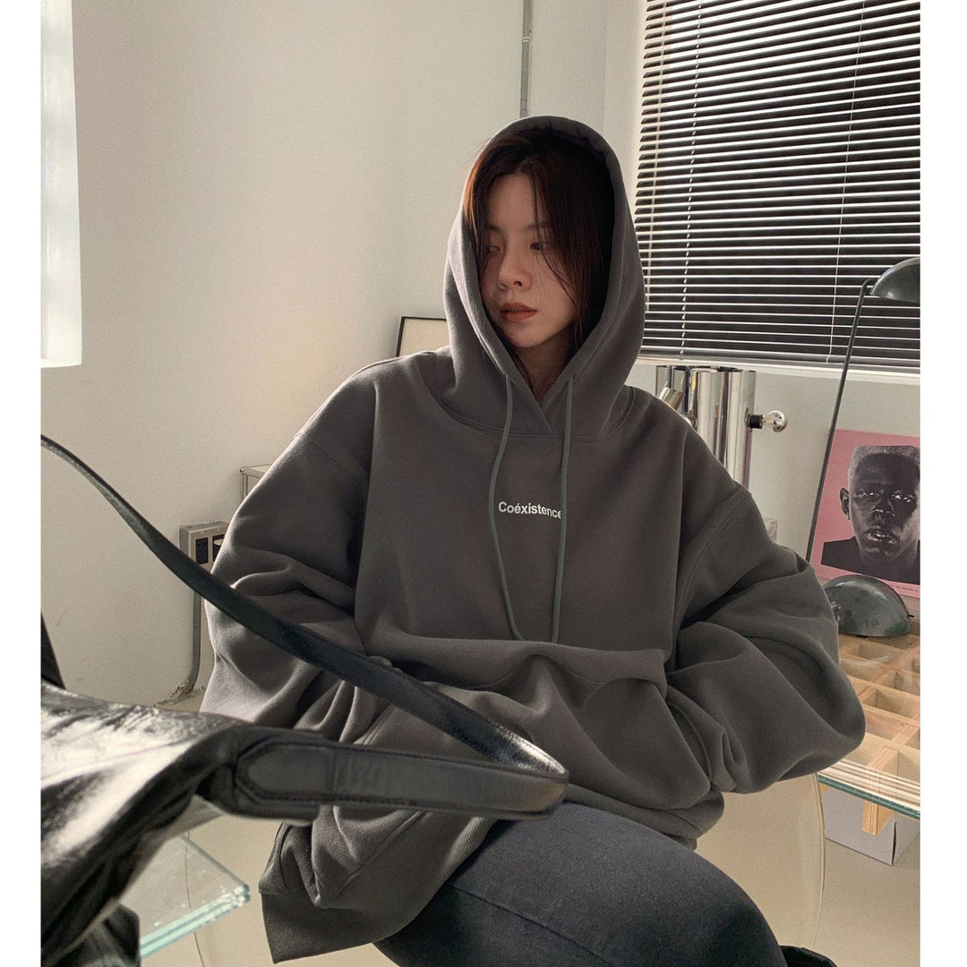Damen Hoodie mit lässigem Schnitt und praktischem Kängurutaschen-Design