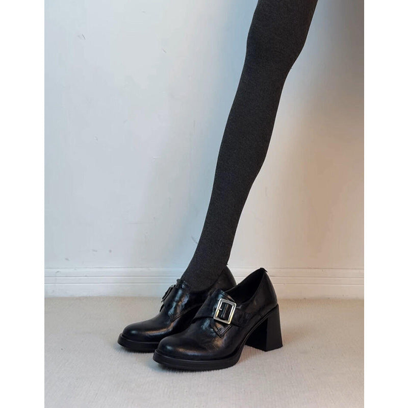 Damen Elegante Pumps mit komfortablem Blockabsatz und dekorativem Riemen R&B